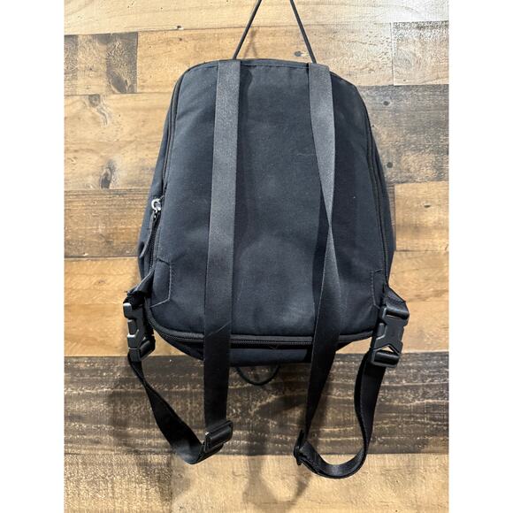 Nike Mini Backpack- Black - Picture 9 of 9